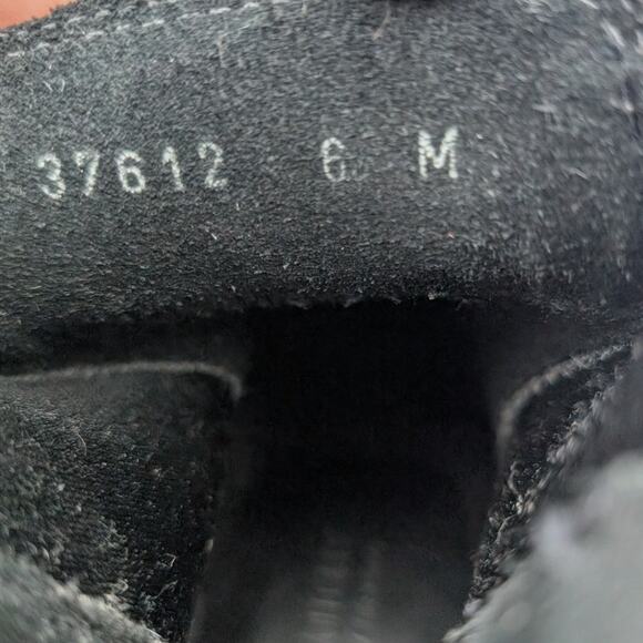 La Canadienne Connor Waterproof Suede Chelsea Boots Black Womens Size US6M EU37 - Picture 5 of 12